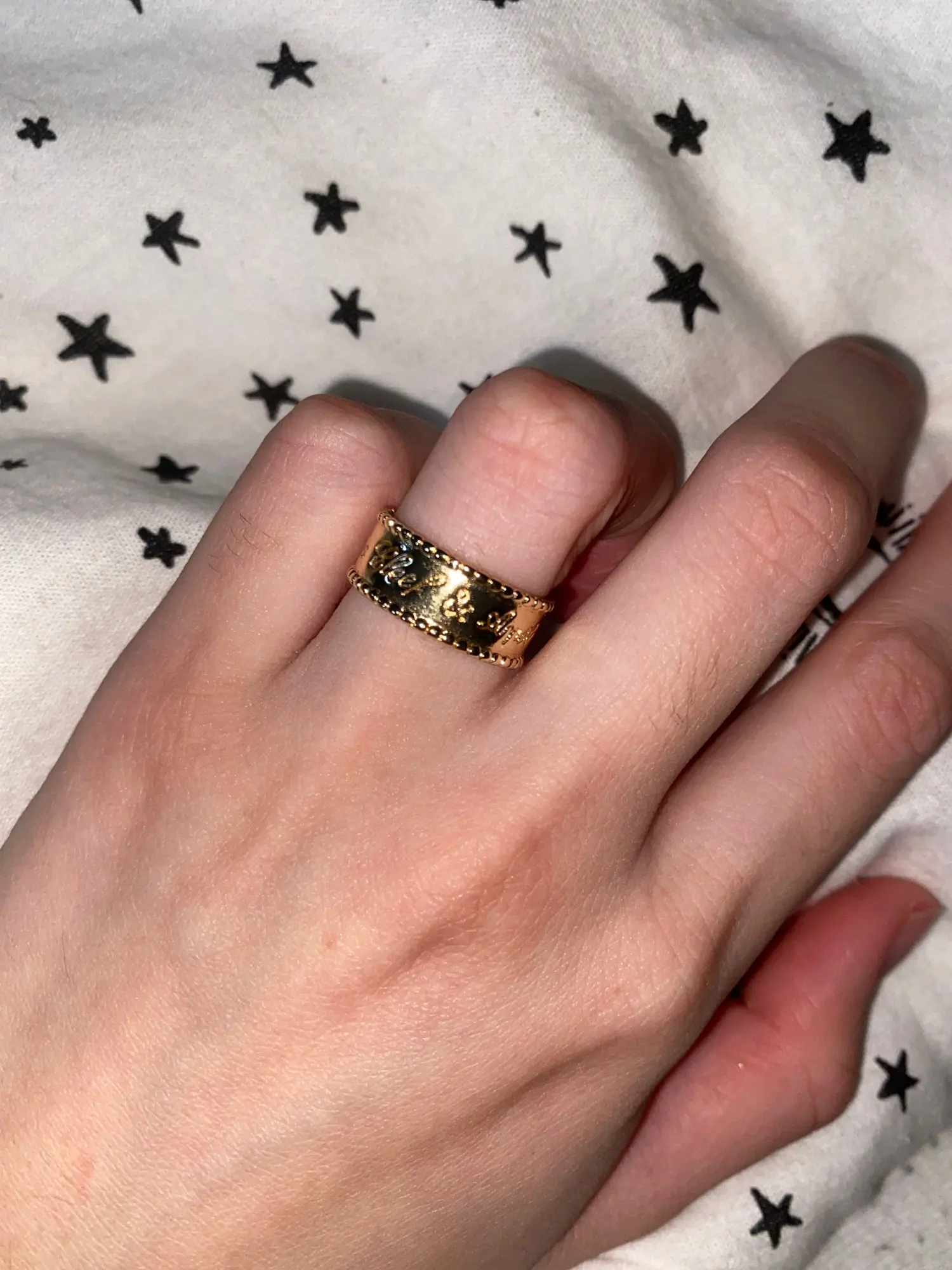 Single Row Zircon Sky Star Ring photo review