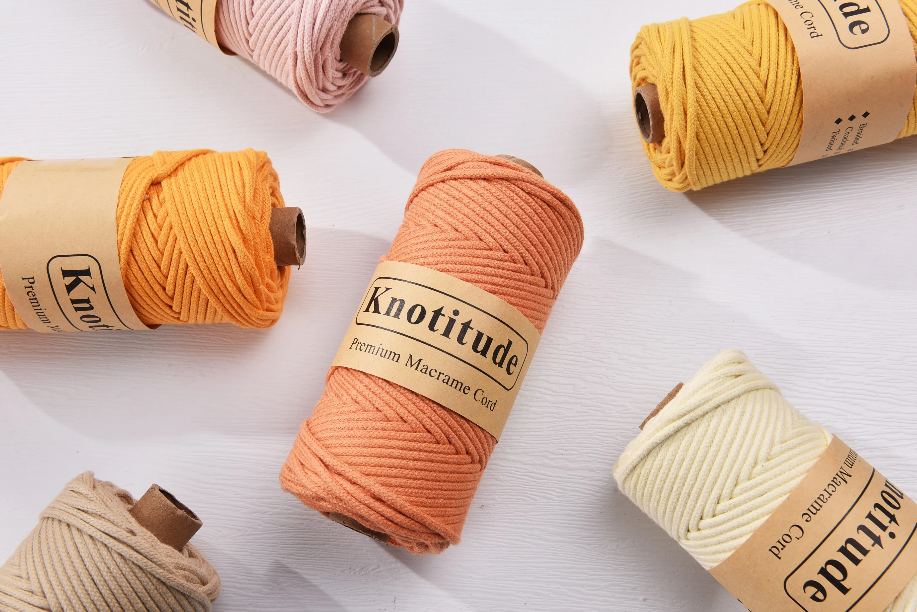 KNOTITUDE Braided Cotton Cord 3mm &times; 90 Yards Natural Macrame Cotton Cord Bohemia Macrame Rope for Handmade Plant Hangers Wall