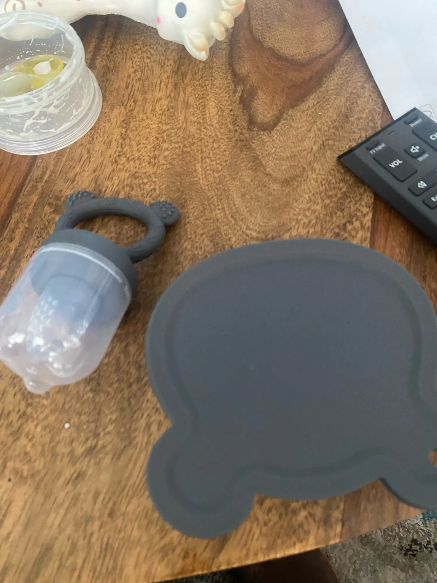 Baby Ice Cream Pops Silicone Mold - Fruit Popsicle Maker and Teething Toy photo review