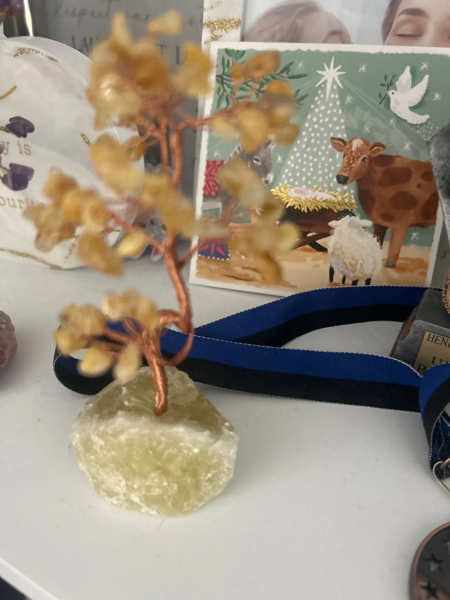 Arbre de Vie en Citrine – Base en Pierre Brute