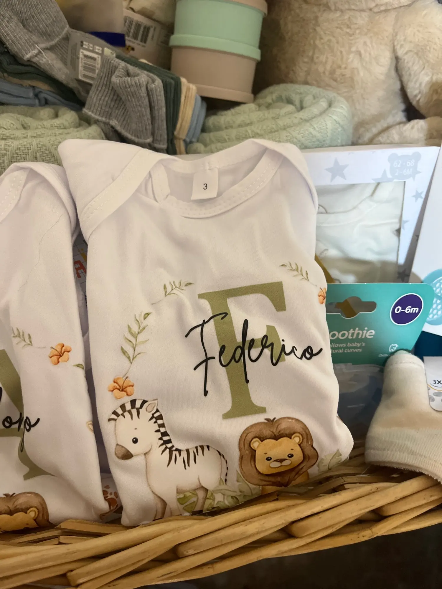 Mono personalizado para bebé con nombre personalizado, pelele salvaje para recién nacido, traje con estampado de animales de Safari, ropa para niñas pequeñas, regalo de ducha infantil photo review
