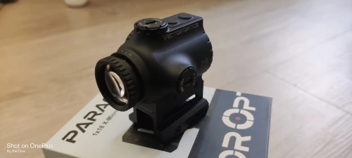 Vector Optics Paragon 1X18 Mini Prism Rifle Scope With Red & Green