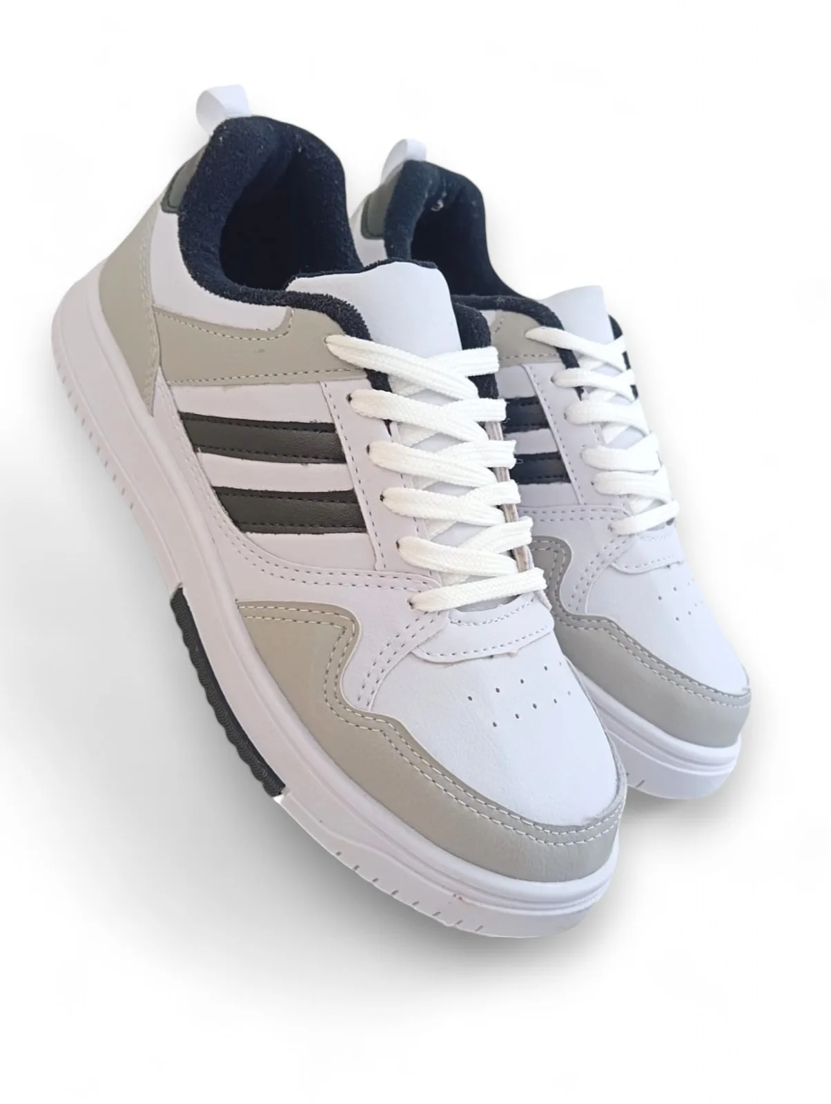 Men Casual Sneakers Comfortable Non-slip Sole Launch Style Single Sending Immediate Shipping Free Shipping For All Brazil 1