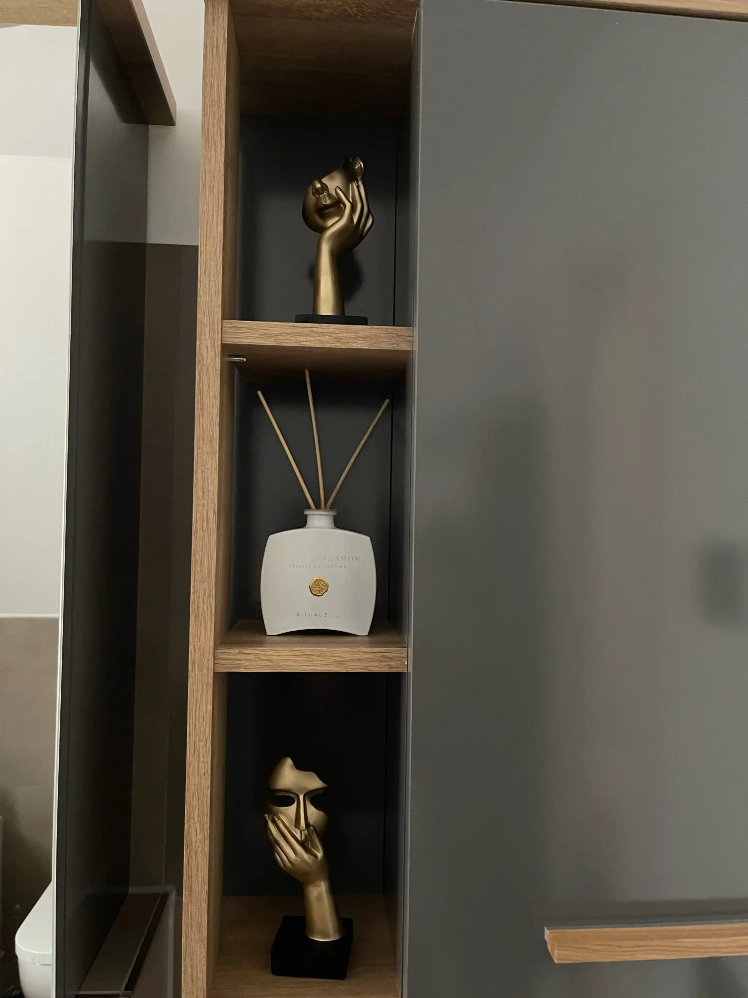 European Elegance, Resin Abstract Mask Statues - Intriguing Décor for Home or Office photo review