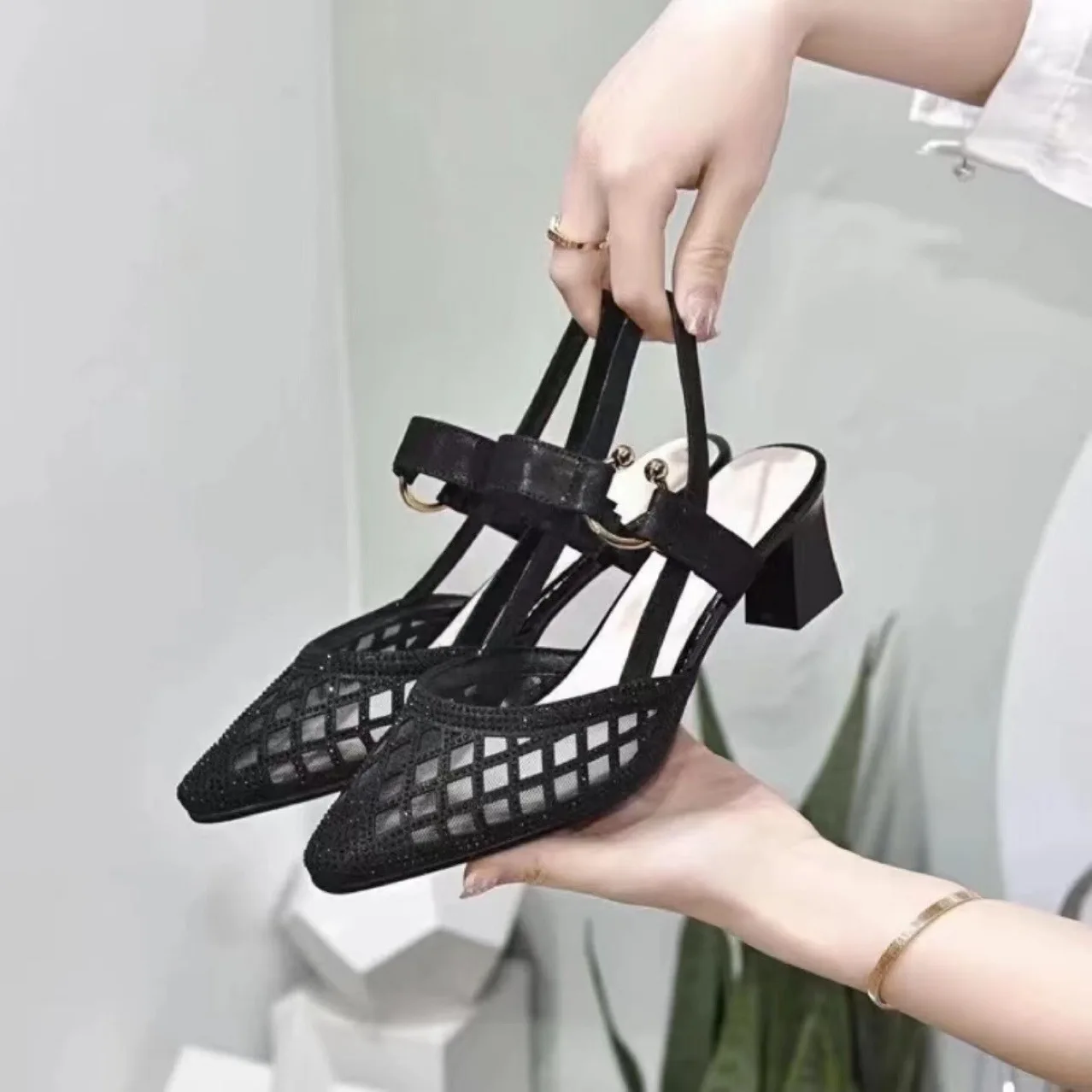 Summer Ladies Openwork Mesh Sandals