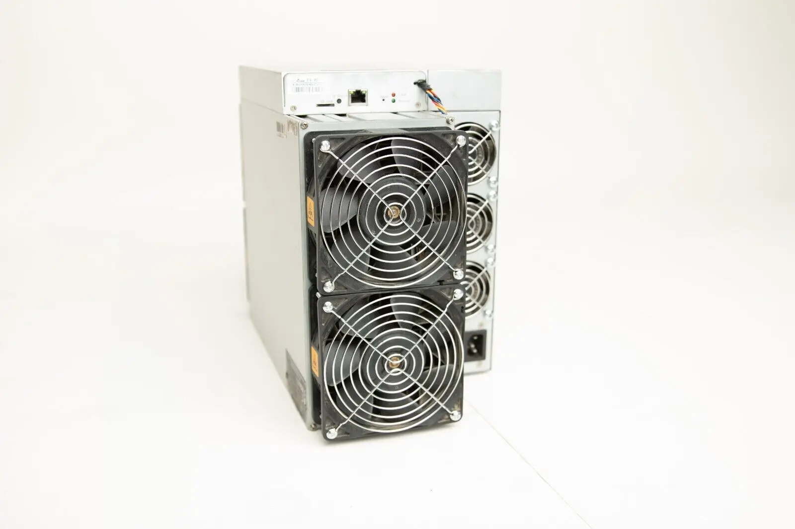 

Купите 4 и получите 2 бесплатных BITMAIN ANTMINER S19-95th/s-Майнер биткоинов