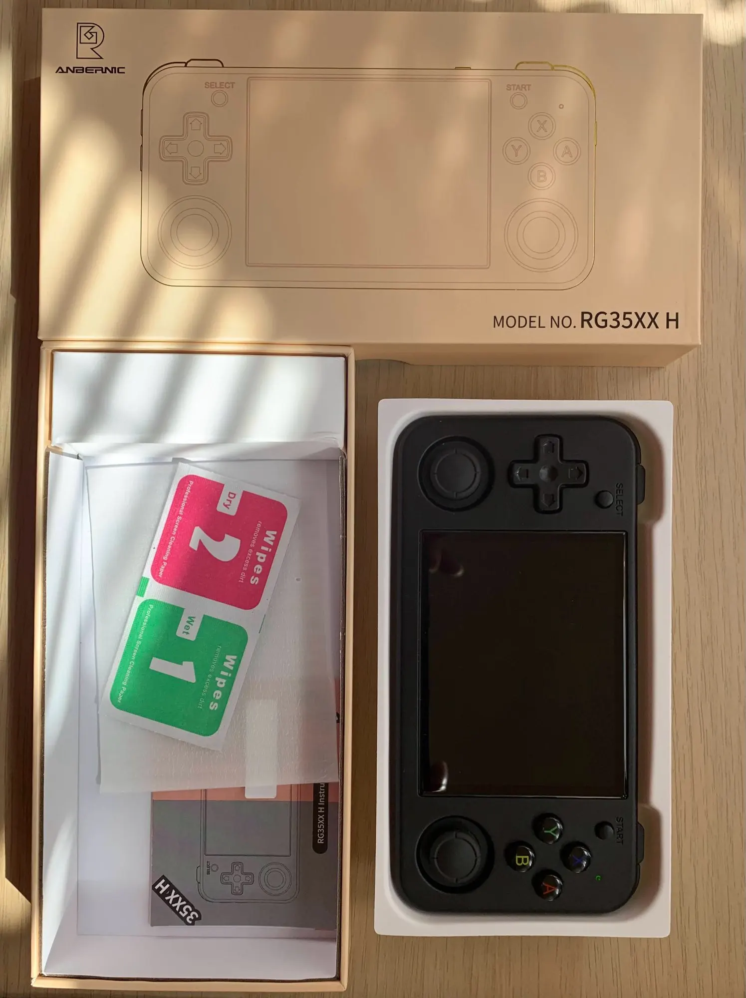 ANBERNIC RG35XX H photo review