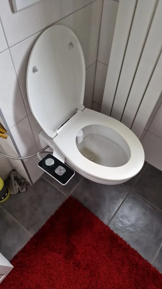 Ultra-Thin Bidet Seat Attachment: Non-Electric, Self-Cleaning, Dual Nozzles for Frontal & Rear Wash, Cold Water Hygiene photo review