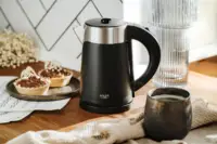 Bouilloire électrique noire 0,6 L, 800 W, sans fil, acier avec double paroi, design moderne, cuisson sûre 6