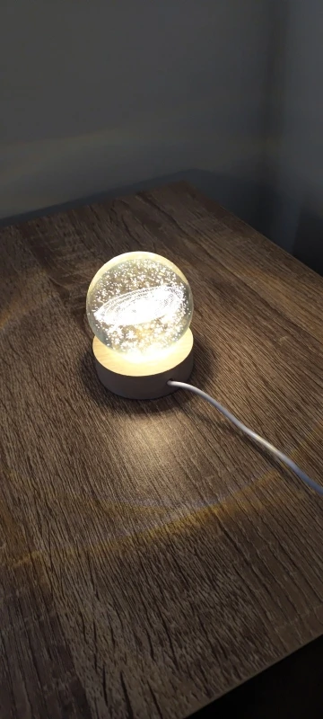 Glødende 3D Krystallkule Nattlampe – USB LED Hjemmedekor photo review