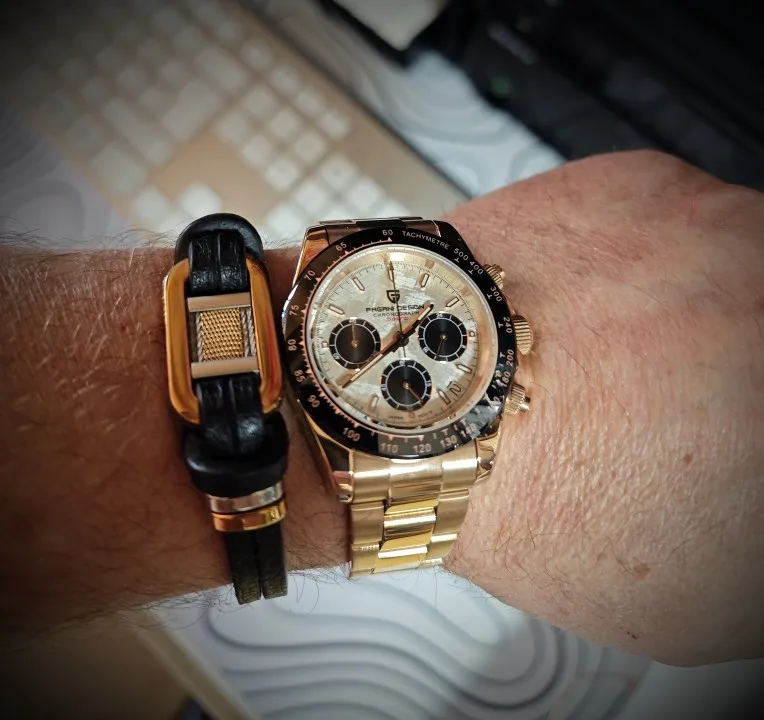 40mm New V2 PAGANI DESIGN Men's Quartz Watches Sapphire Retro Chronograph photo review