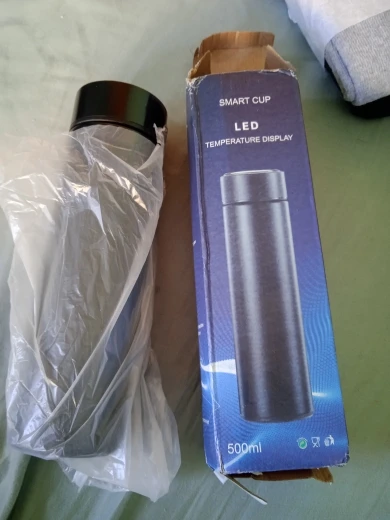 Garrafa Térmica Em Aço Inox Com Termômetro Digital 500ml Led photo review