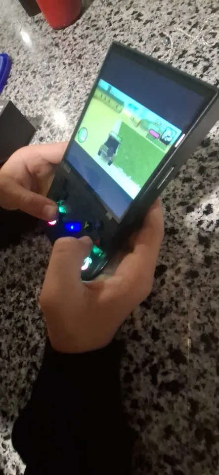 R36 ULTRA photo review