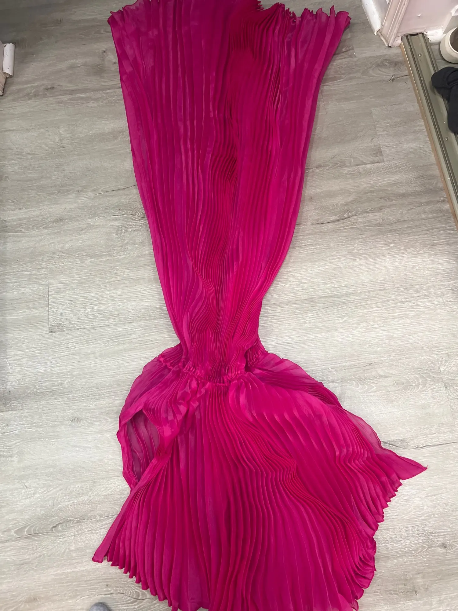 Plus Size Elastic Women's Miyake Pleated Dress Pleated Long Dress Funky Premium European American Style Birthday Party 57inches photo review