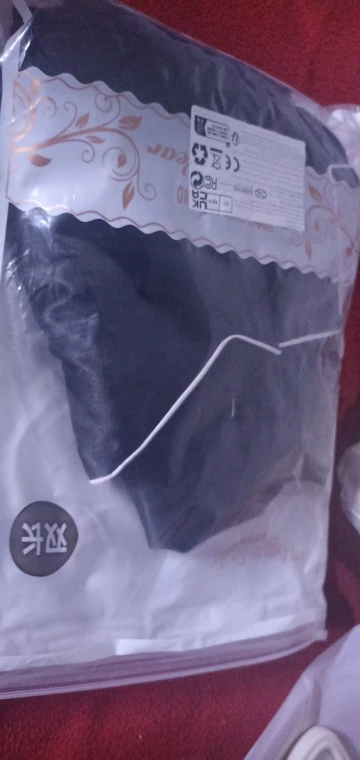 Plus Size Luxurious Silk Pajamas for All Seasons Comfort photo review