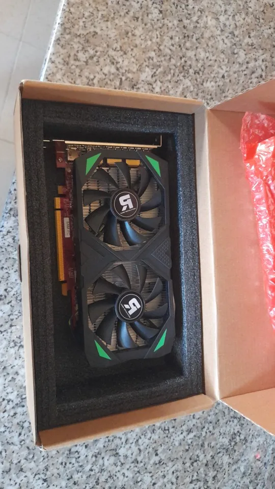 USED GAME REVOLUTION AMD RX 580 8GB GDDR5 256bit Black GPU photo review