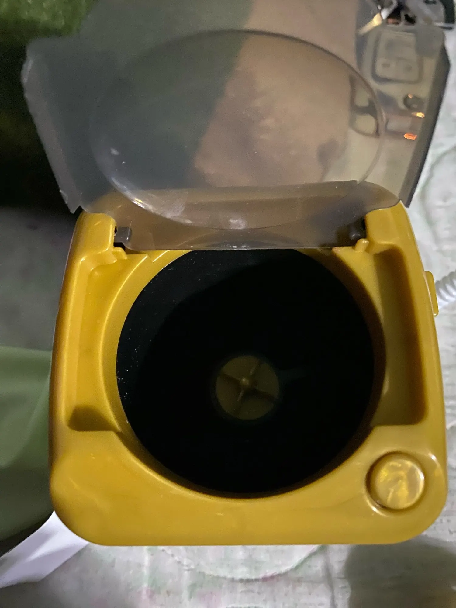 Powder Glow Mini Electric Makeup Brush Washer Mavigadget