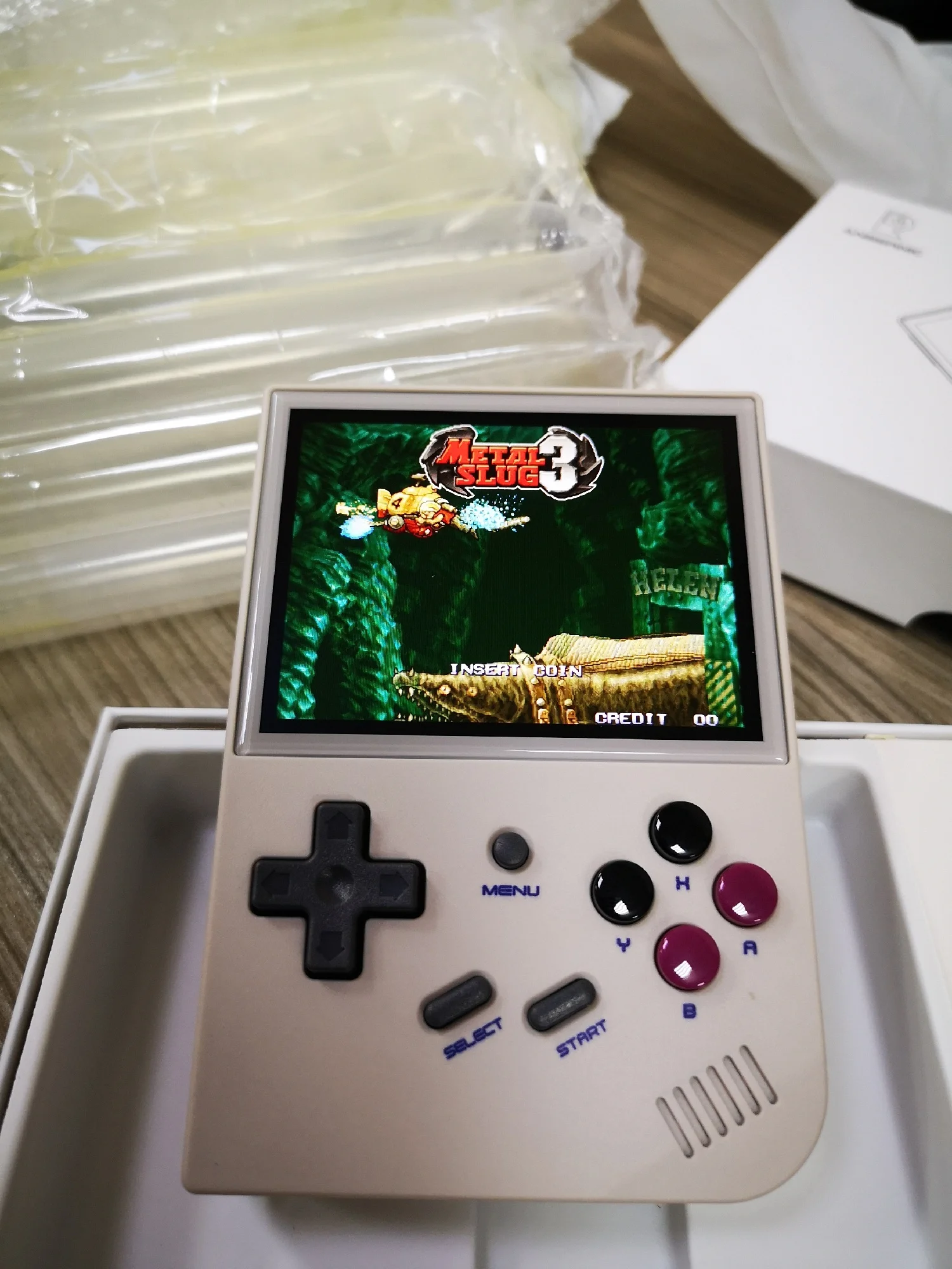 Console Mini Rétro ANBERNIC RG35XX: Linux, Ecran IPS 3.5" 480px, Jeux Cadeau Noël Enfant photo review