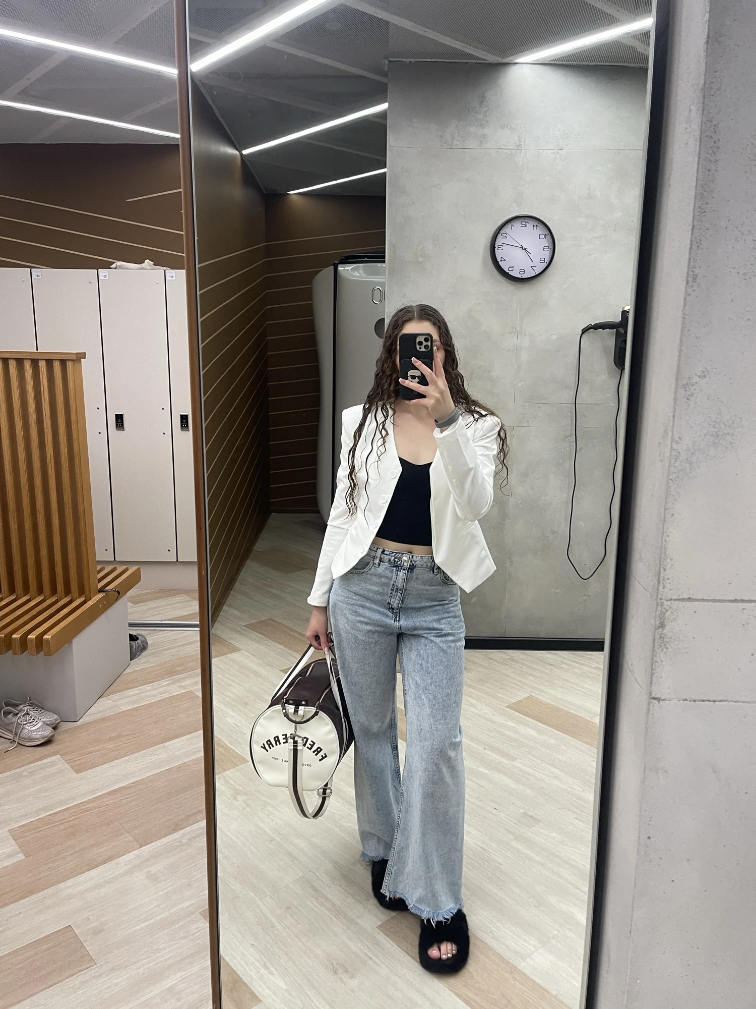 Chic 3-Piece Women's Dress Set with V-Neck Blazer & Skirt photo review