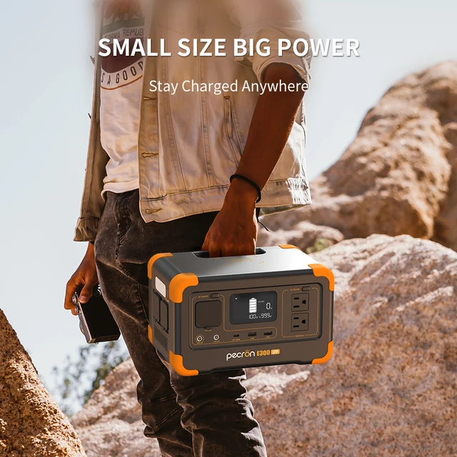Portable 600W Solar Power Station 6