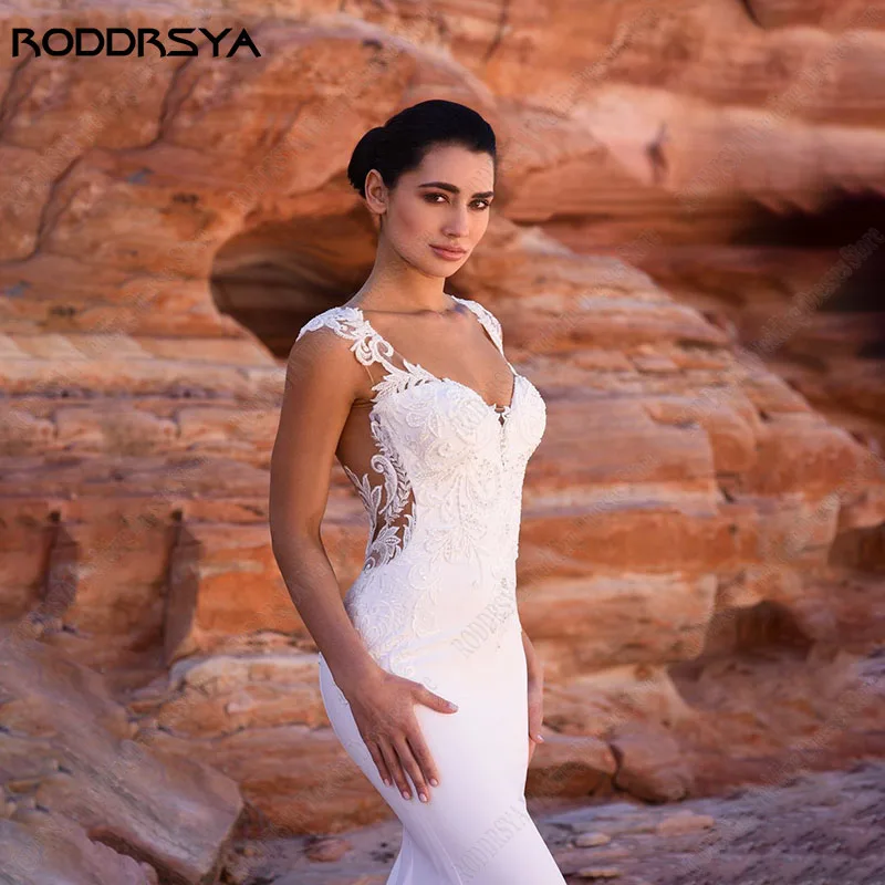 Рисунок 6 - Платье свадебное с юбкой-годе RODDRSYA