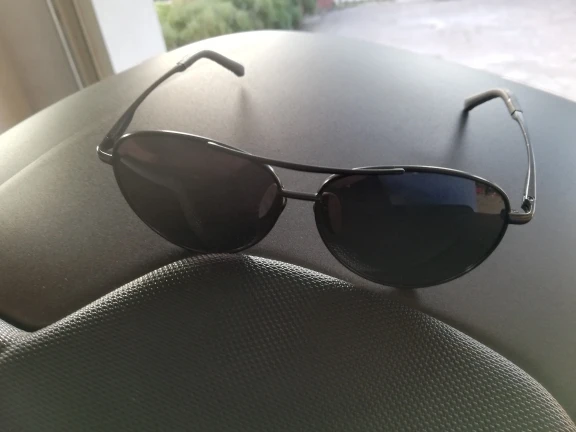 Color Changing Polarized Sunglasses for Men photo review