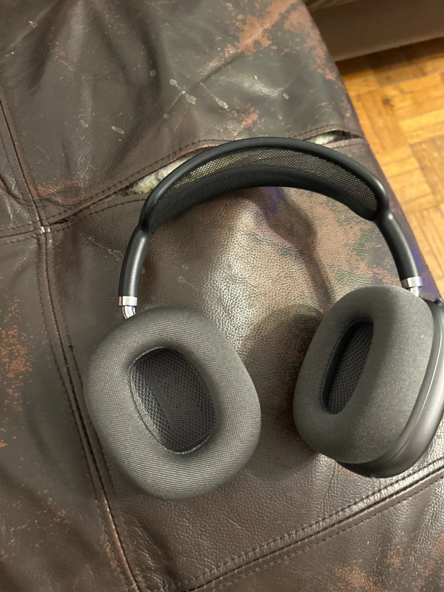 hoco Over the Ear Bluetoothe 5.4 Headphones Sports Wireless Earphone Headsets with Microphone for Phone Call Fabric Eartips photo review