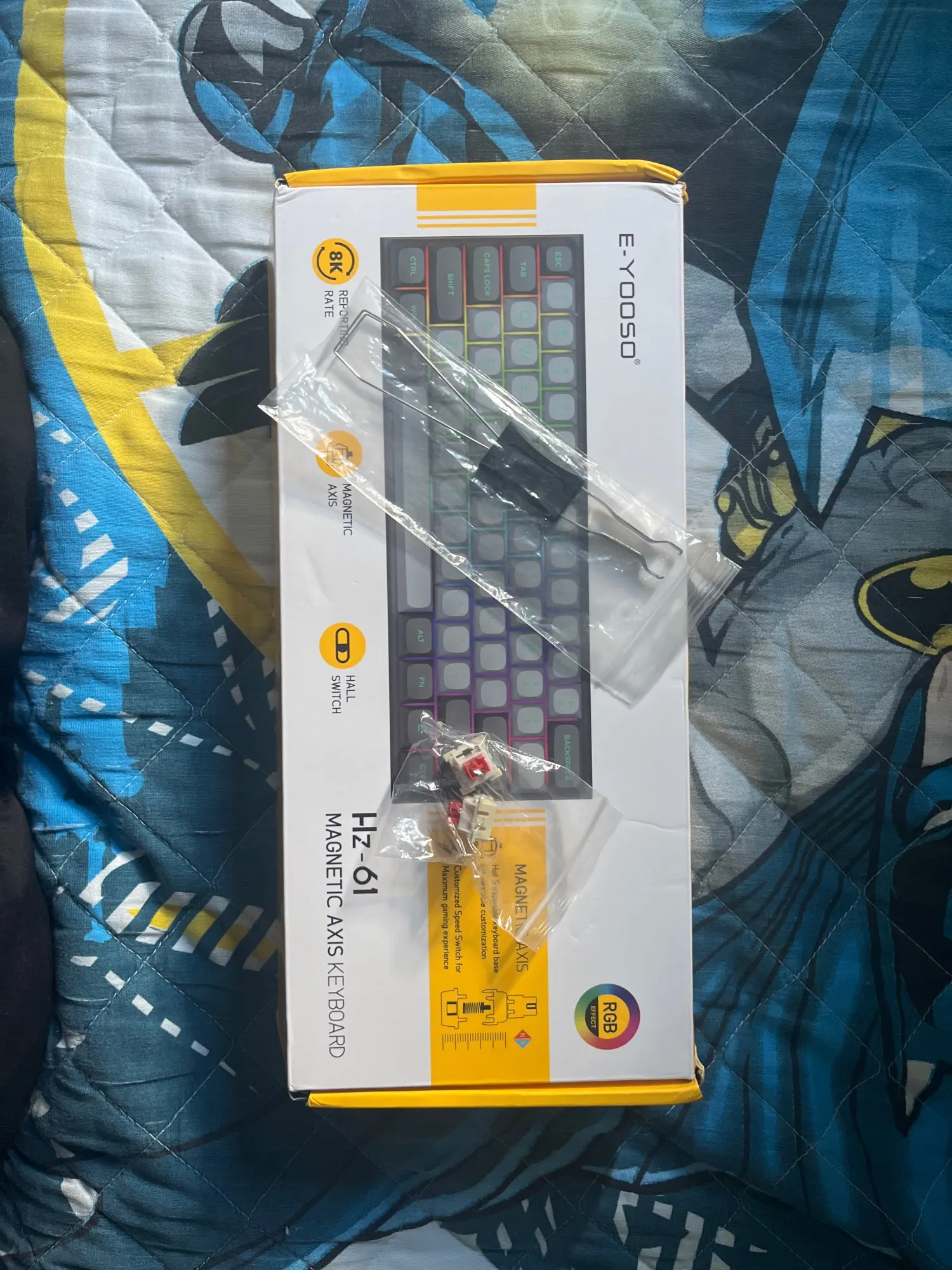 Hz-61 E-YOOSO RGB USB Mini 8K RT Mecânico Gaming Teclado