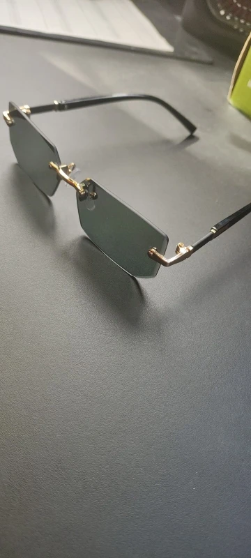 High Definition Sunglasses for Men and Women photo review