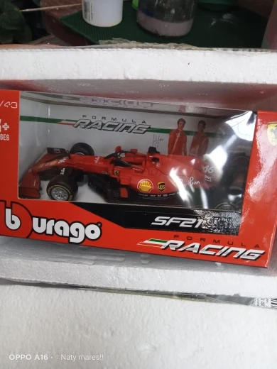 Bburago 1:43 F1 2021 Ferrari SF21 Formula Car Static Die Cast Vehicles Collectible Model Car Toys photo review