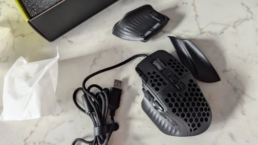 SOLAKAKA SM809 Wired RGB Gaming Mouse 22800 DPI MMO photo review