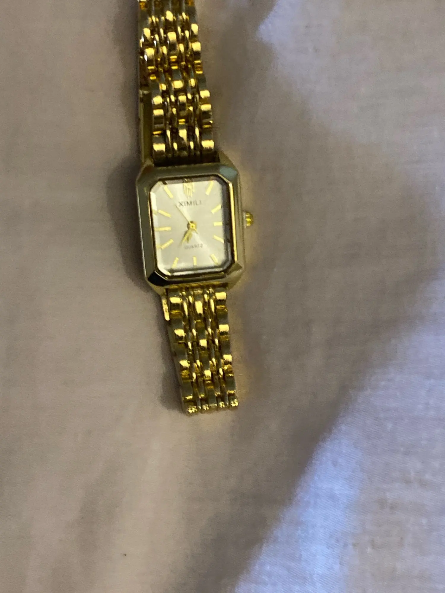 Women's 32mm Square Quartz Watch photo review