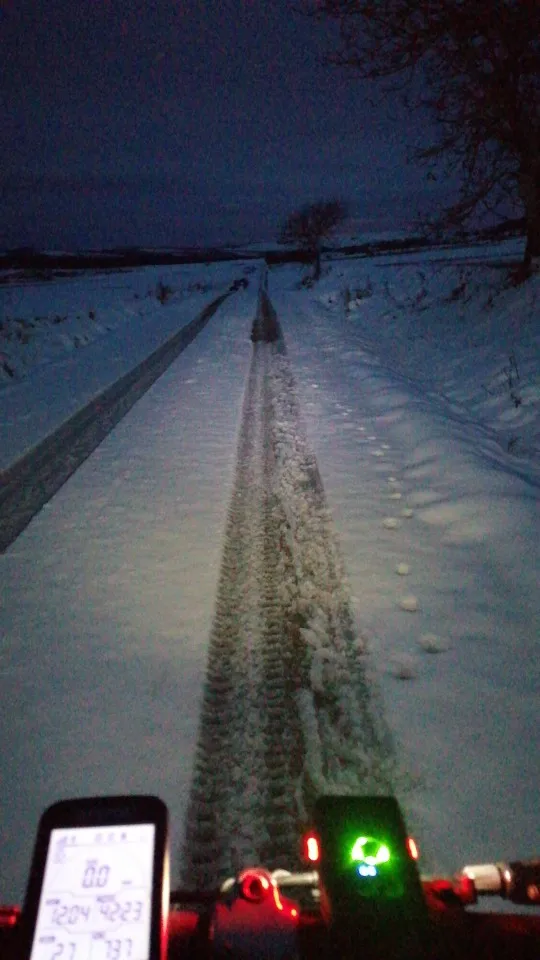 Aluminum LED Bike Front Lamp 10W 800LM 6 Modes Power Display Bright photo review