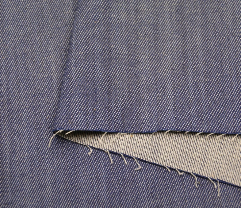 Aed60f19e73cf4b6a9f3cde30ad8a3e33f