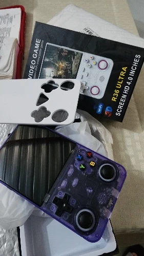 R36 ULTRA photo review