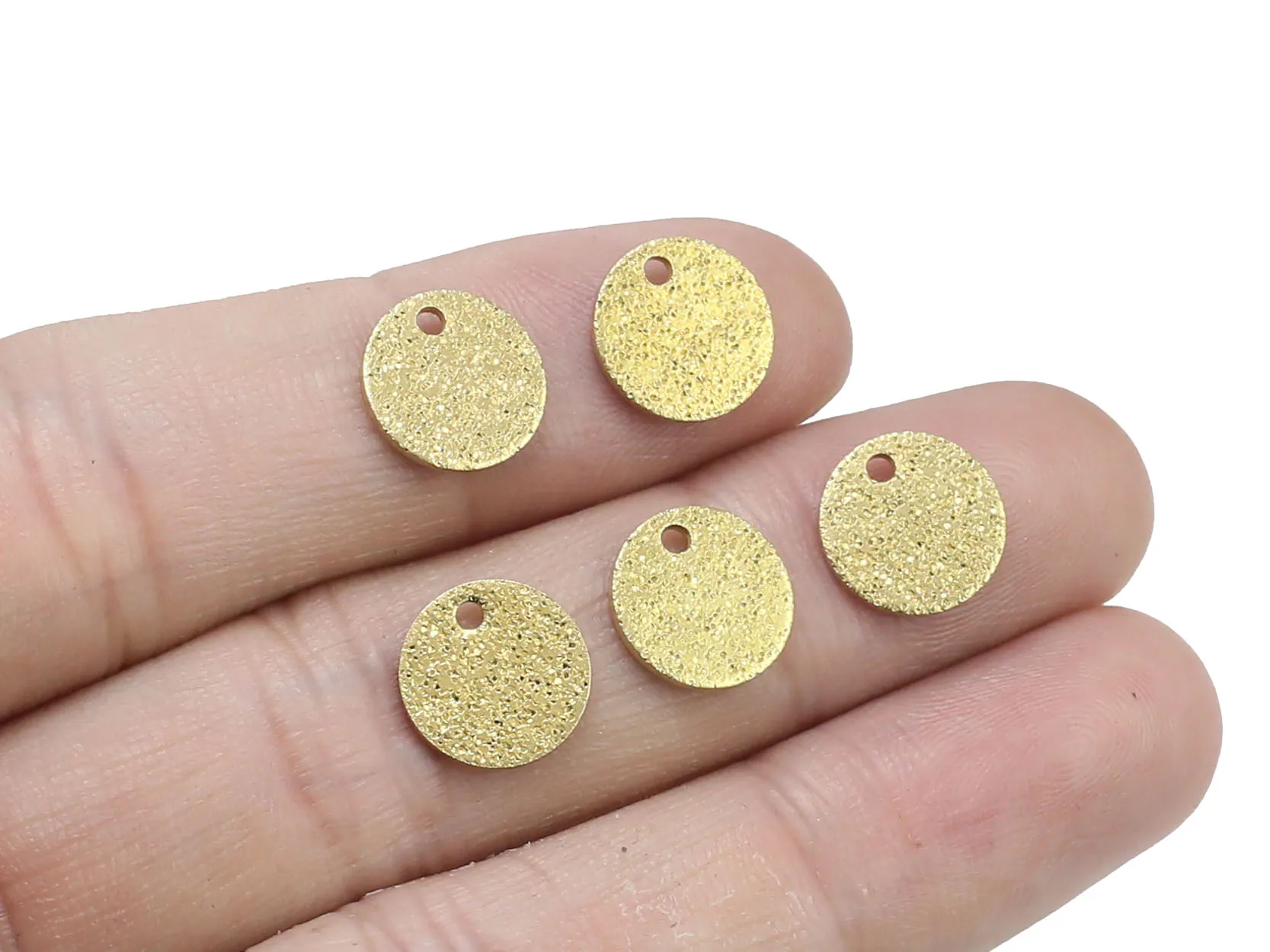 

50pcs Brass round charm Huggie earring charm 10x1mm Round circle earrings findings R1572