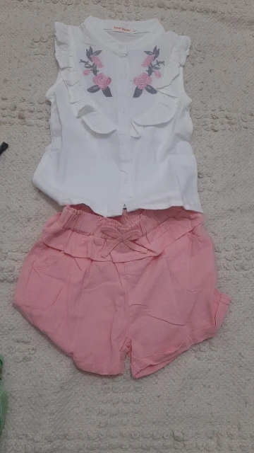 Kids' Embroidered Sleeveless Shirt and Shorts Set photo review