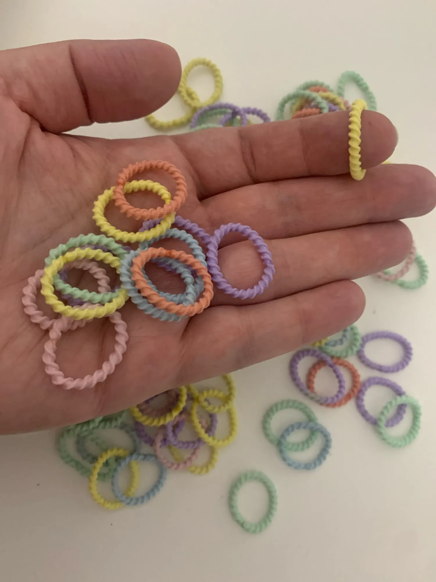 Colorful Rubber Band Set for Babies and Toddlers photo review