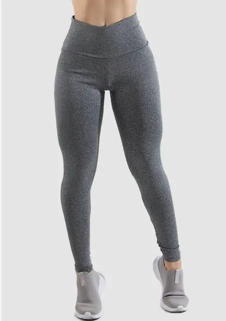 Calça Legging linha fitness peluciada suplex modelagem feminina/academia