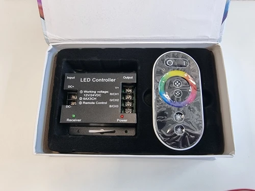 DC12-24V 12A 18A LED Strip Light RF Touch Remote Controller photo review