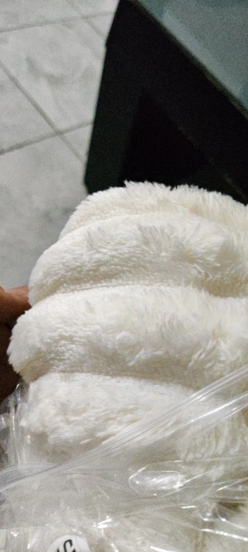 VelvetComfort – Kuschelige Luxusdecke für stilvolle Wärme photo review