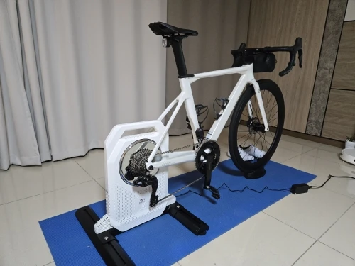 ThinkRider XXPRO ダイレクトドライブ スマート バイク トレーナー