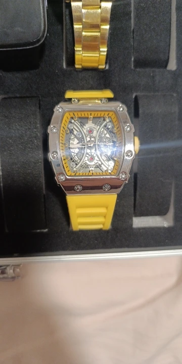 Relógio masculino luz marca de luxo barril vinho dial moda noite brilho relógio esportivo calendário reloj l146 photo review