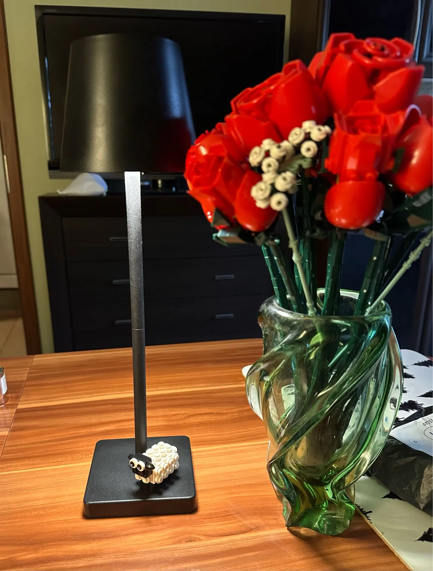 Rechargeable LED Table Lamp Touch Switch 3 Levels Dimmable Desk Lights Bar Club Dinner Creative Decorative Ambient Lighting photo review