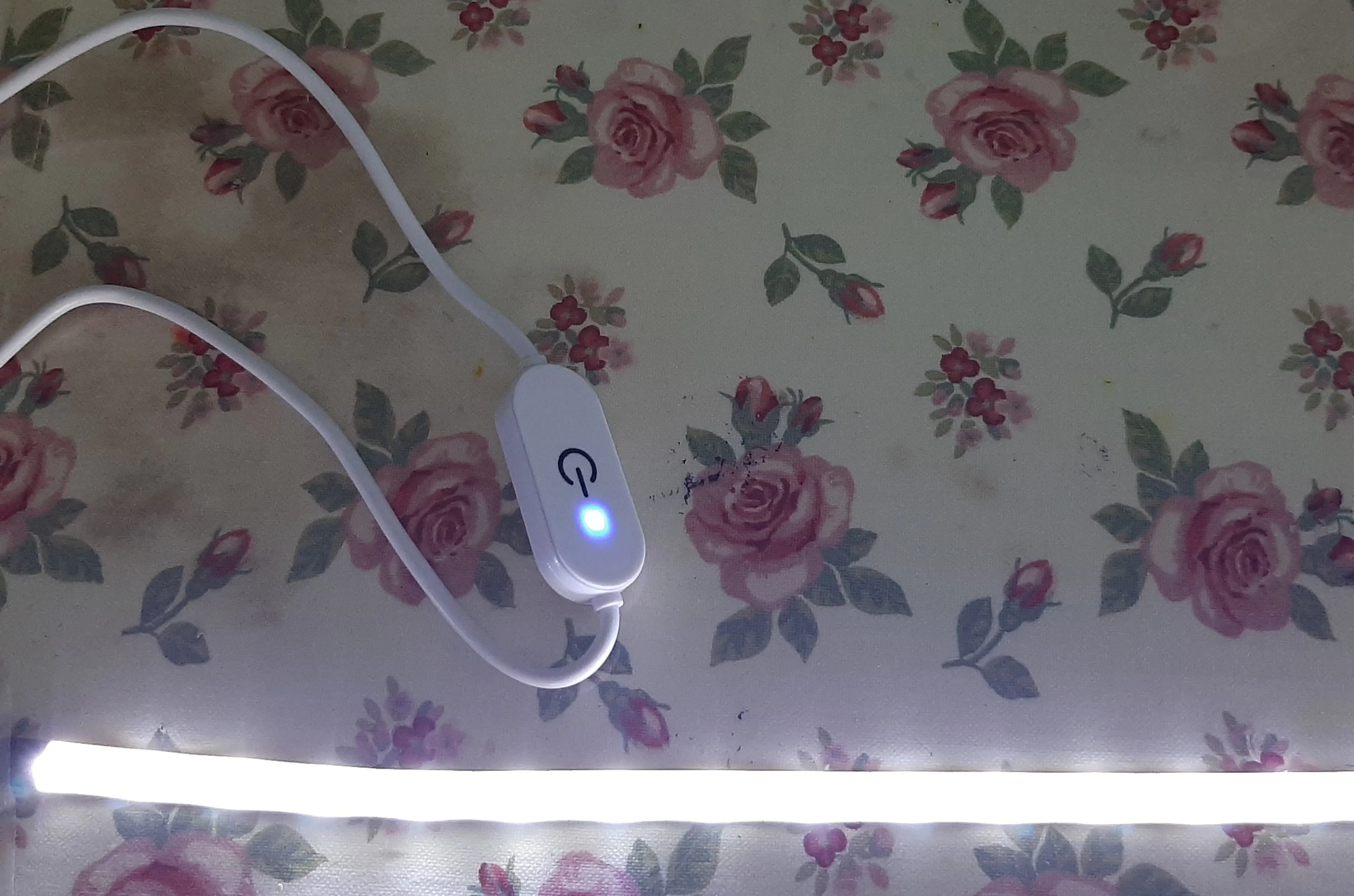 DC5V USB LED Strip 2835 Dimmable Touch Switch Backlight TV Light photo review