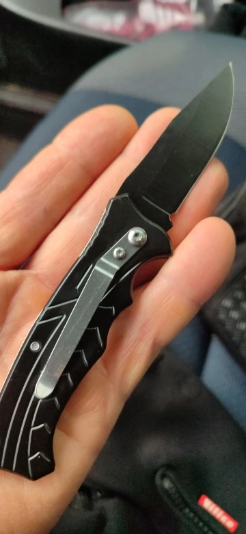 Novo prático edc afiado faca dobrável de aço inoxidável acampamento ao ar livre tático faca caça lâmina bolso afiada e durável photo review