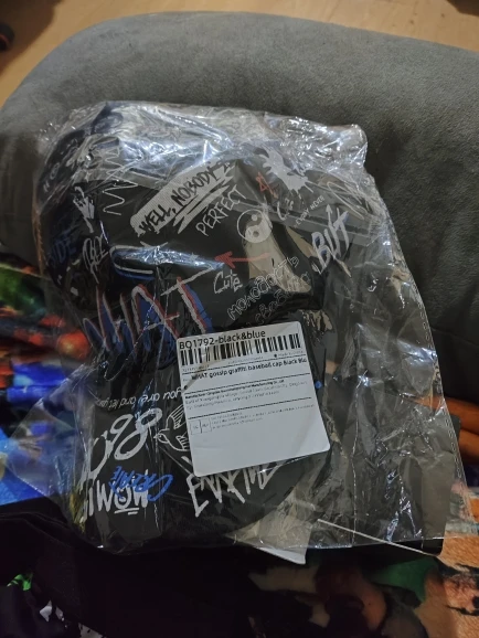 Unisex Letter Printing Snapback Baseball Caps photo review