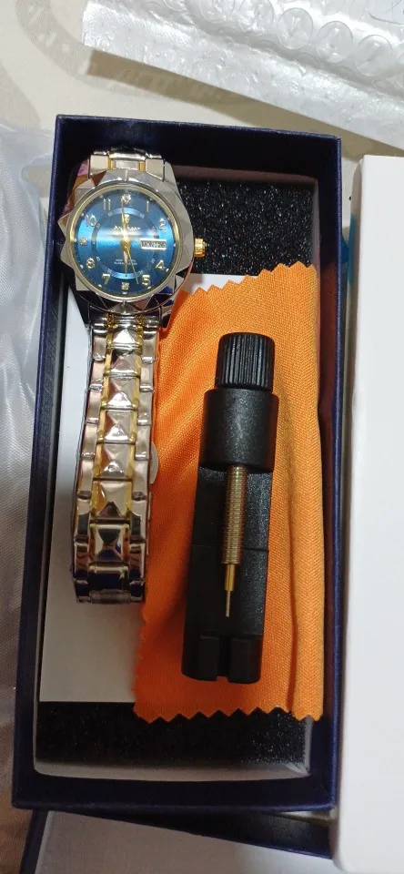 POEDAGAR Luxury Women's Watches photo review