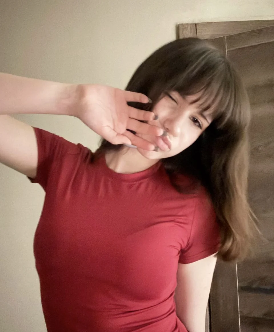 Essential Solid Color Crop T-Shirt - Women's Basic Tee photo review