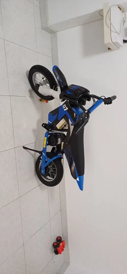 EVERCROSS TECH Moto Eléctrica para Niños EV12M - Motor 300W, Velocidad Máxima 25 km/h, Alcance de 15 km, Neumáticos de 12 Pulgadas, Motocross para 3-12 Años photo review